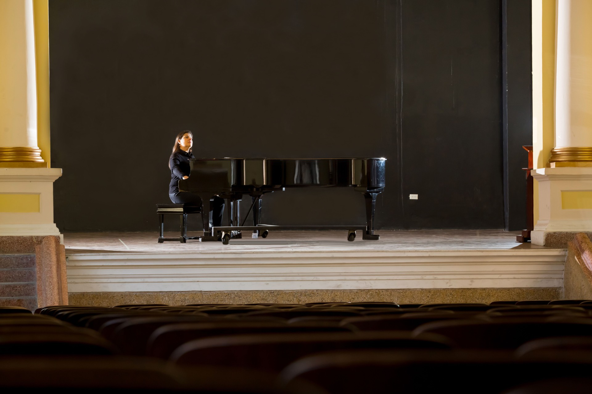 Pianist in Stage